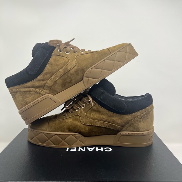 Chanel Suede Logo Strap Low Top Sneakers Size 41.5 / 10.5 NEW WITH BOX - Picture 11 of 16